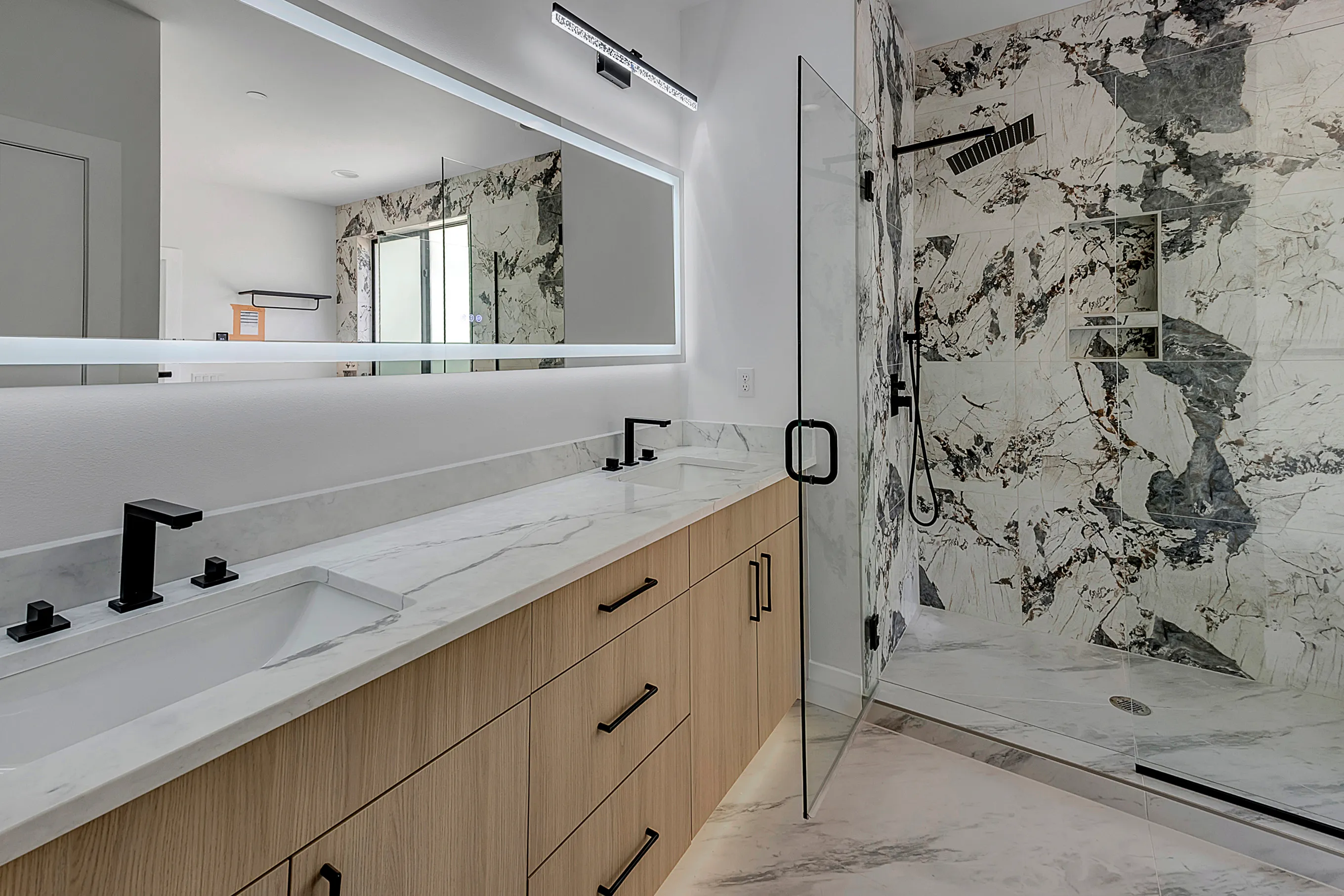 Supersized Grand Kitchen Island